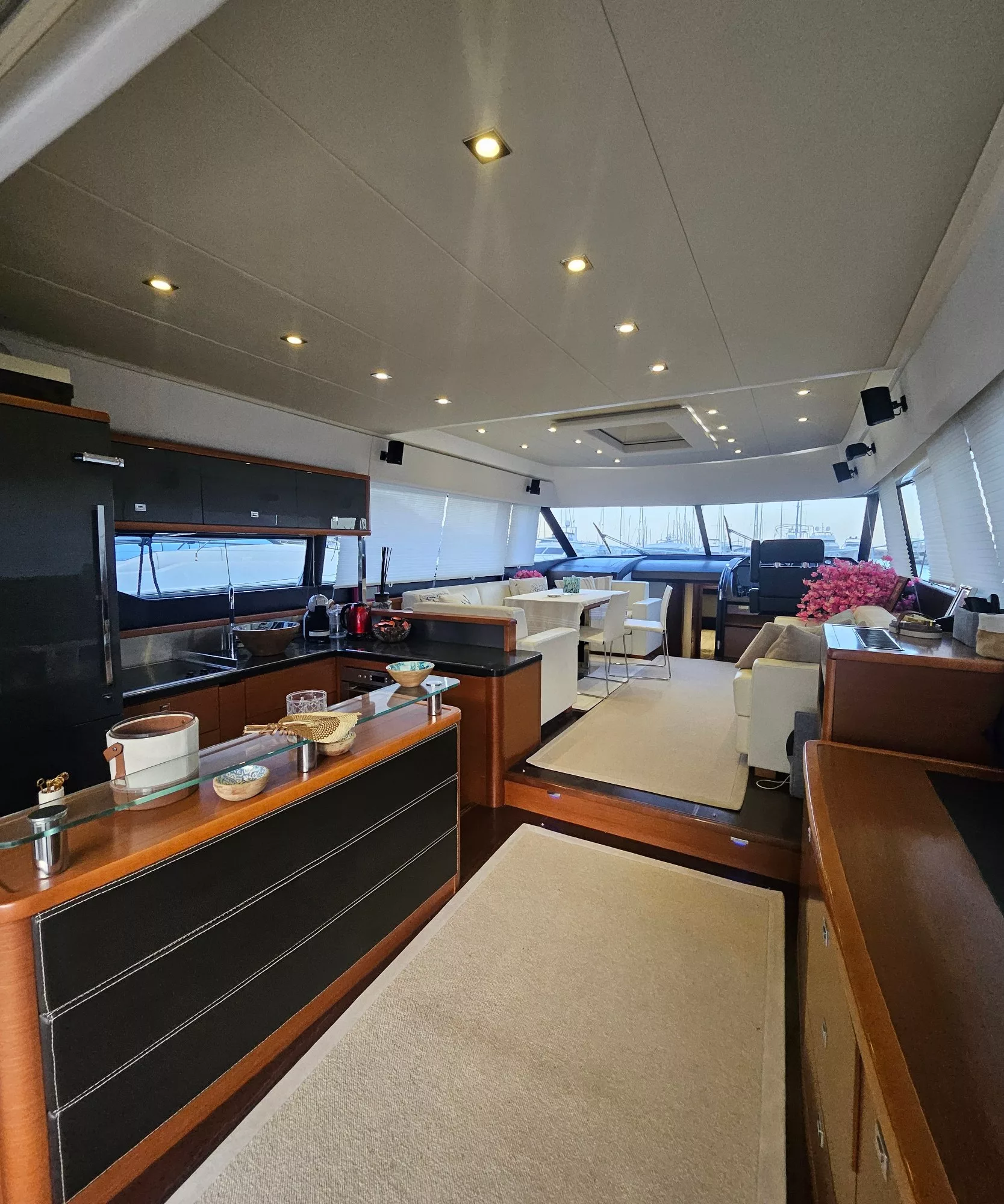 JEANNEAU Prestige 620 à vendre à Beaulieu sur Mer